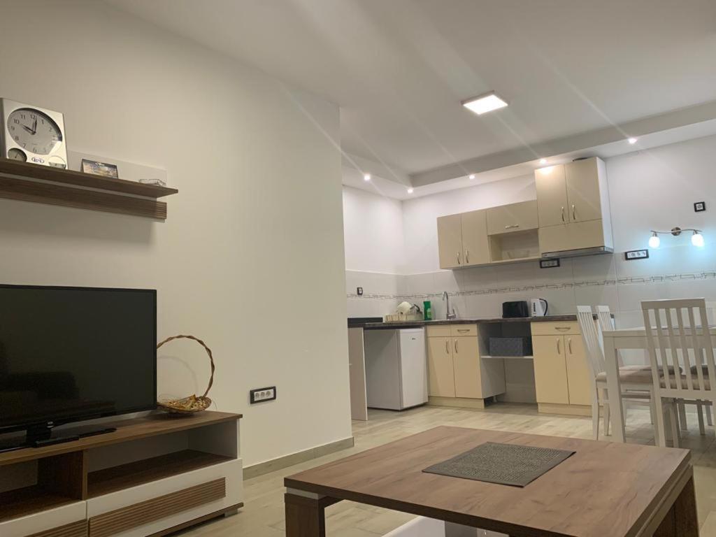 Mm Apartmani Beograd Ngoại thất bức ảnh